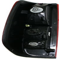A hátsó lámpa kompatibilis a 2005-ös- Nissan Frontier jobb oldali utasokkal izzóval